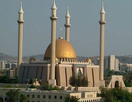 19123061_abujanationalmosquenigeria_jpeg6a17c34a4a32b29f3d7de97ebe642865